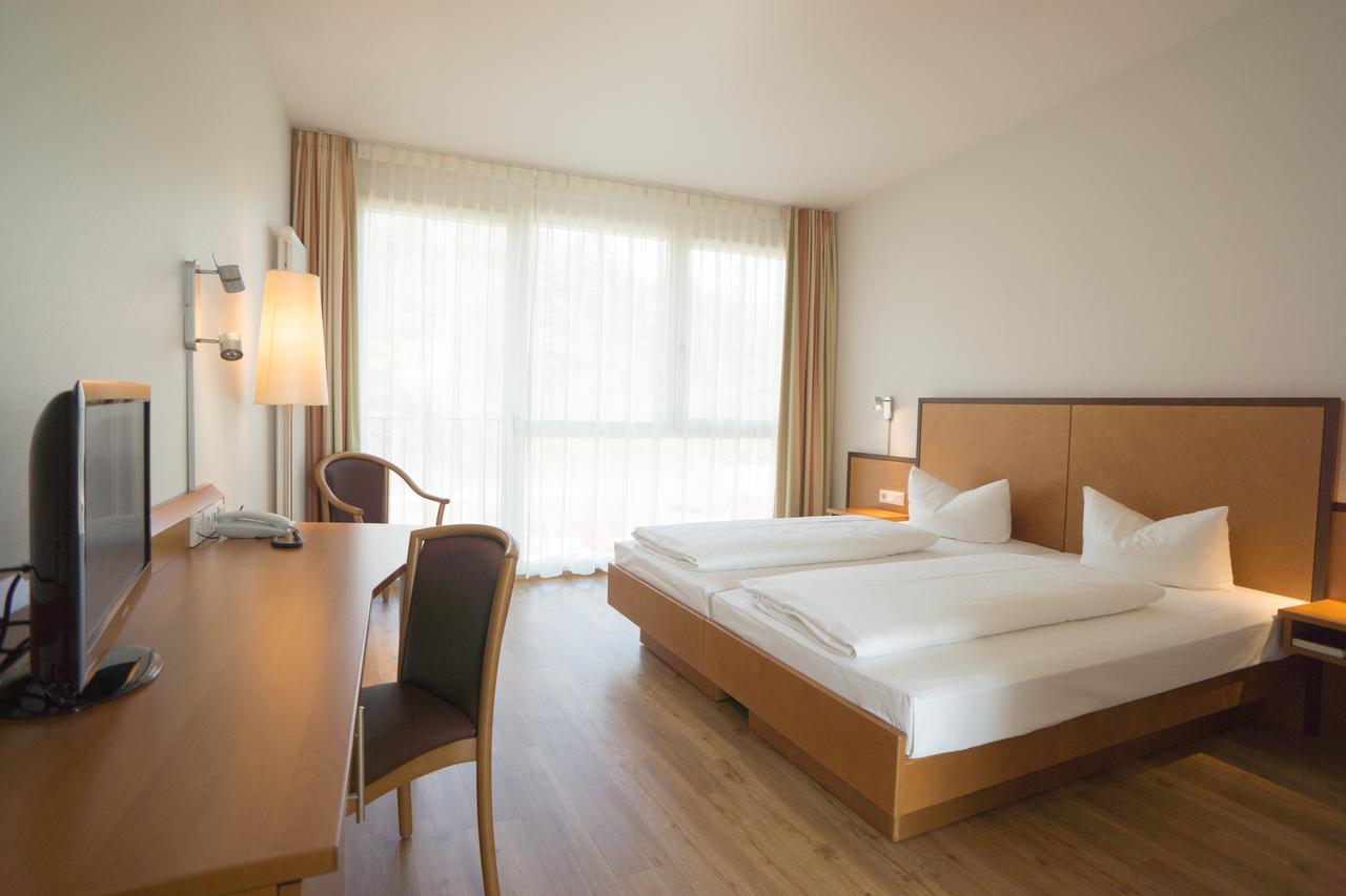 Hotel Hegau Ost エンゲン エクステリア 写真